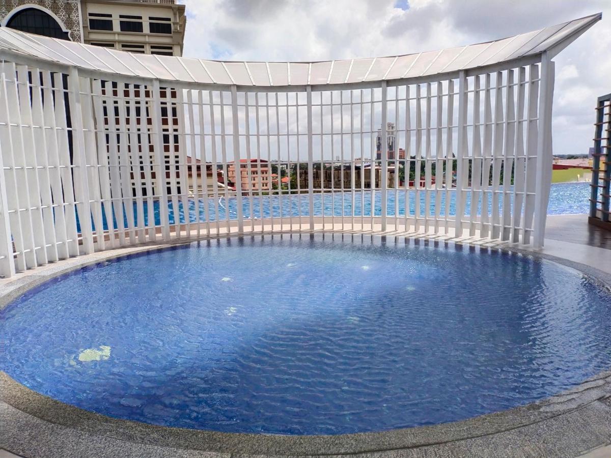 Apartment Cmk Troika Apartmen#free Netflix Kota Bharu
