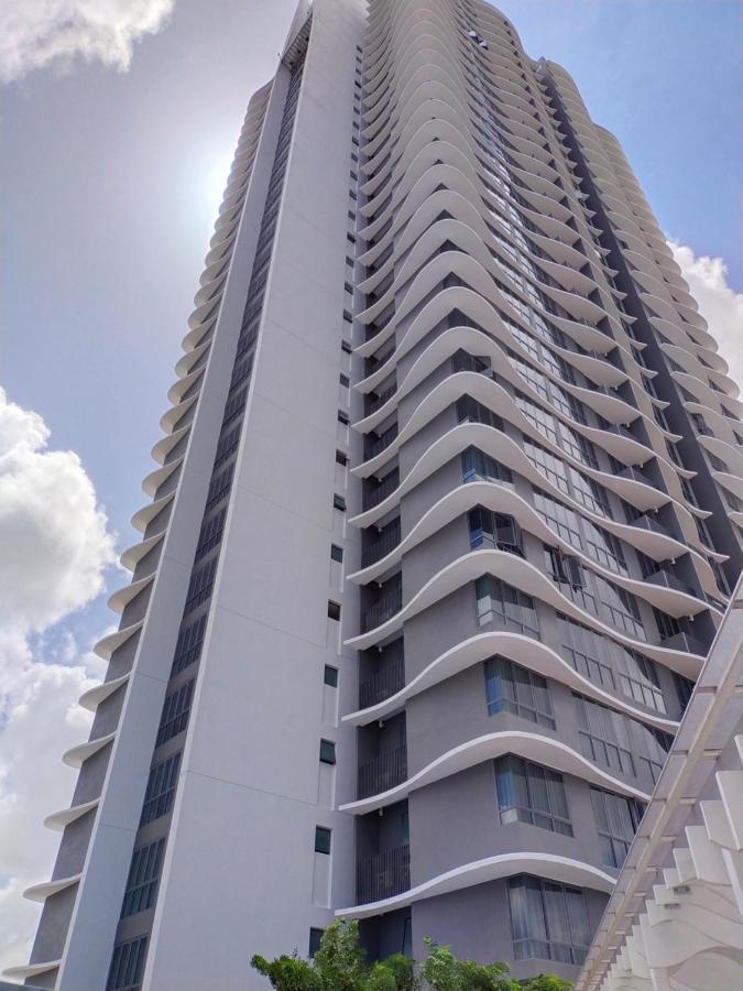 Cmk Troika Apartmen#free Netflix Apartment