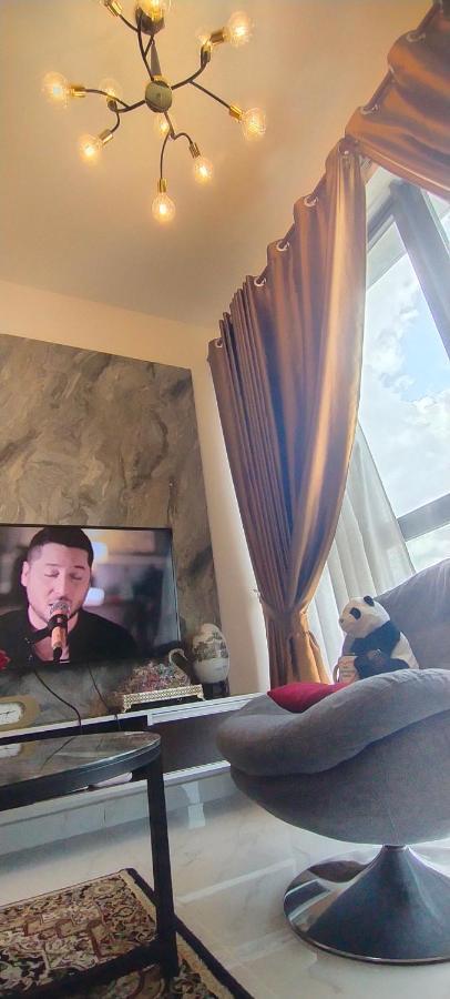 Apartment Cmk Troika Apartmen#free Netflix Kota Bharu